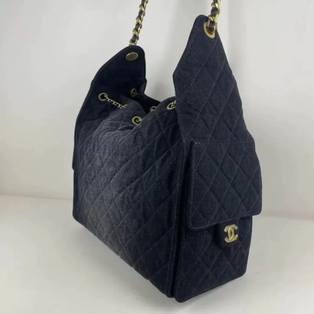 Chanel Women Pre-Loved Bag Brand New Condition